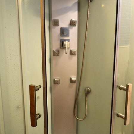 Albergue O Fogar De Teodomiro ซานติอาโก เด กอมโปสเตลา ภายนอก รูปภาพ