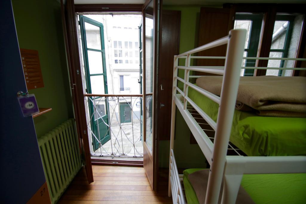 Albergue O Fogar De Teodomiro ซานติอาโก เด กอมโปสเตลา ภายนอก รูปภาพ